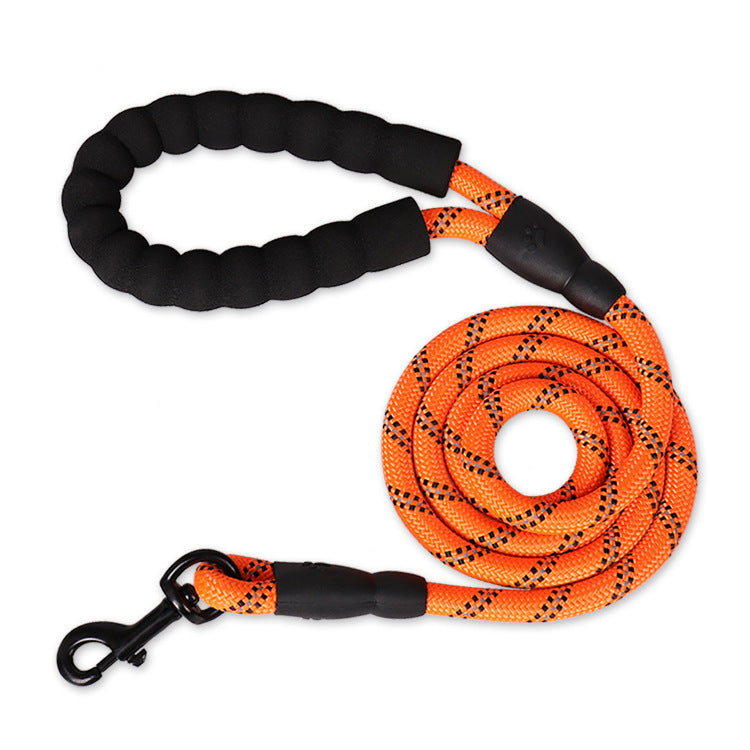 Stay Safe & Stylish with the Reflective Nylon Dog Leash! - Paws and Claws warehouse